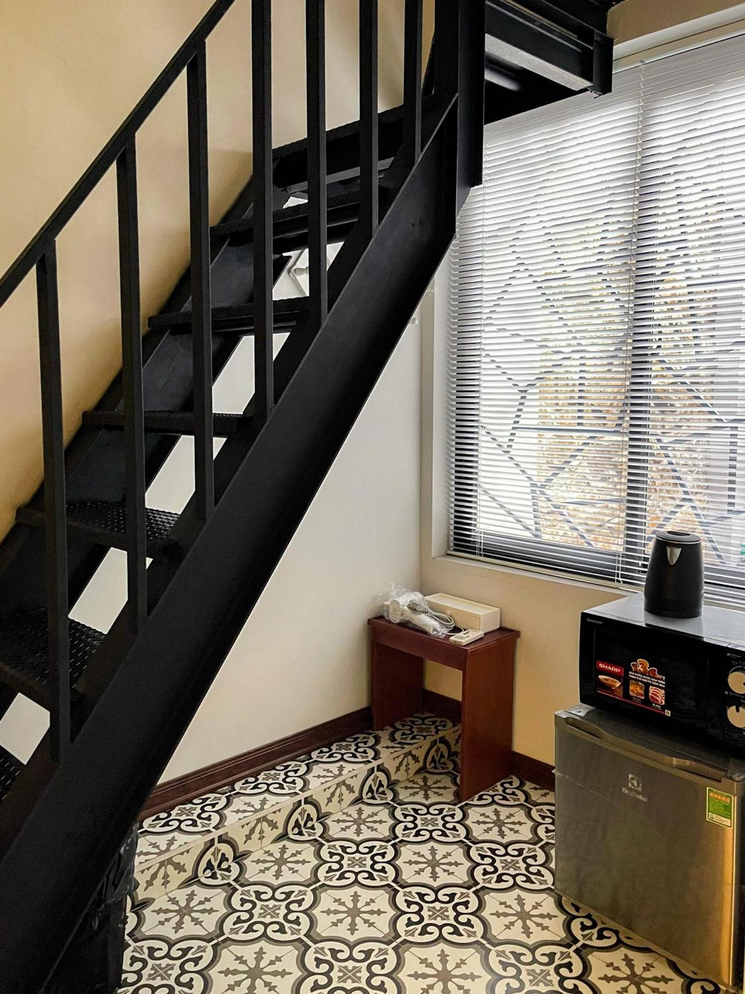 Zeus Living - Old Quater Homestay Hanoi Bagian luar foto