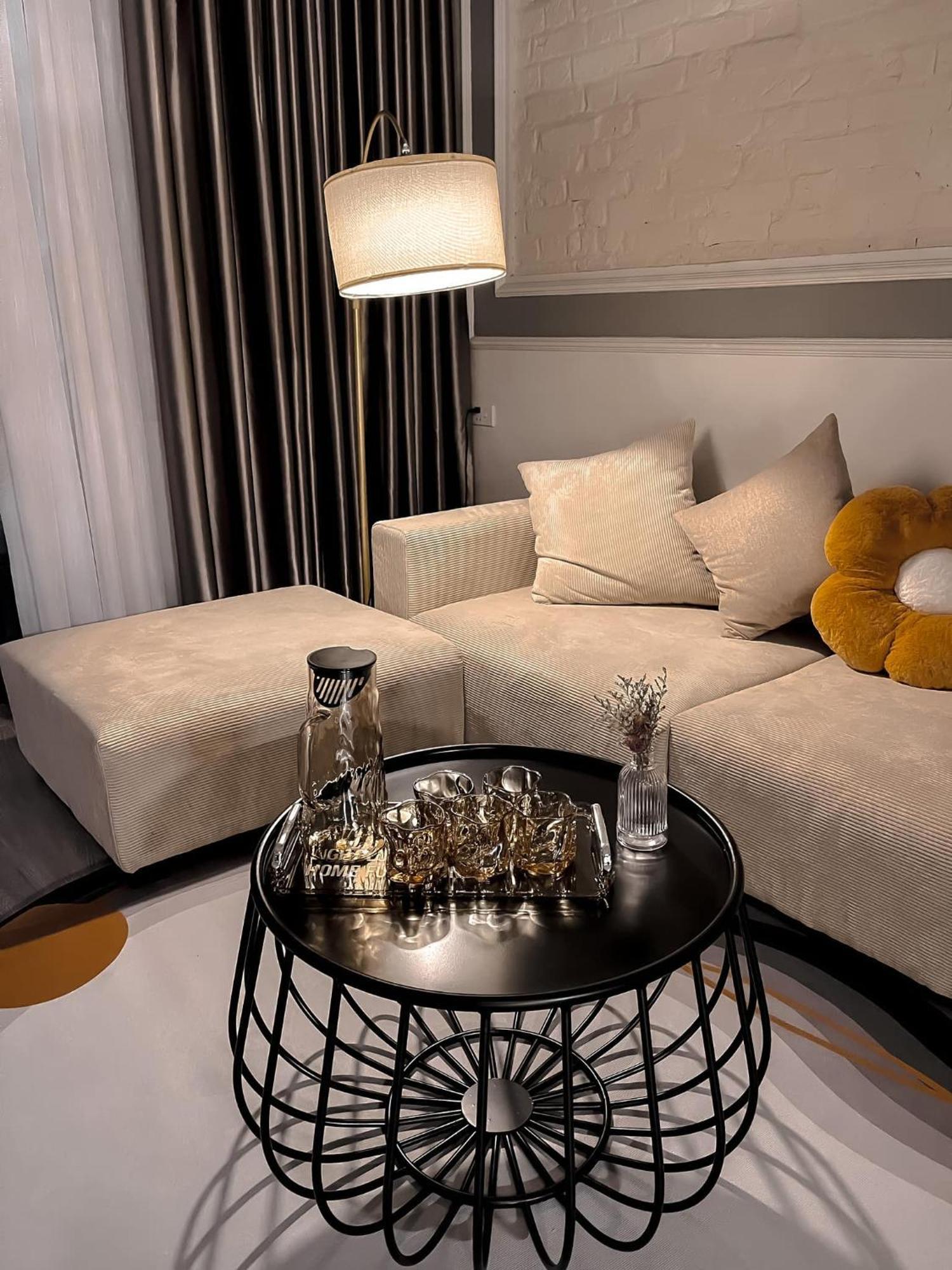 Zeus Living - Old Quater Homestay Hanoi Bagian luar foto